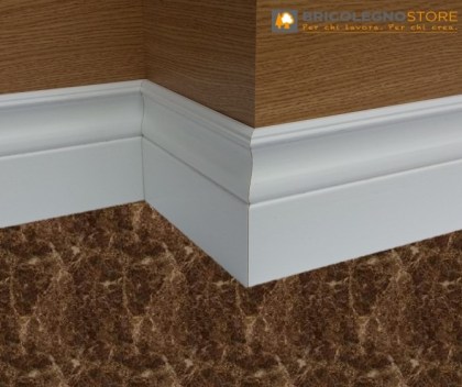 Battiscopa Zoccolino in LEGNO Laccato Bianco Sagomato Inglese Ducale alto mm 1102